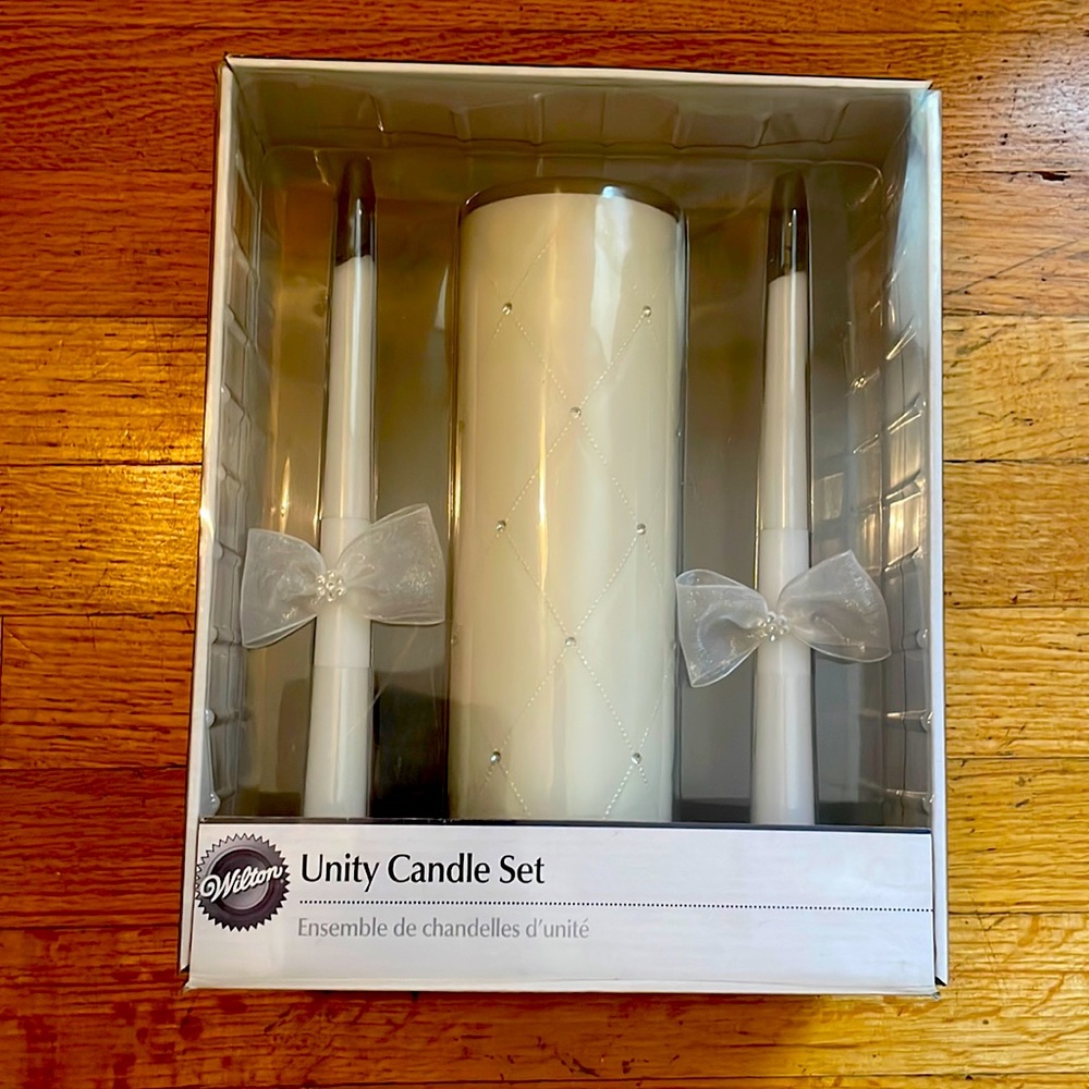 Wilton Unity Candle Set in box